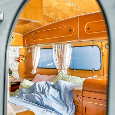 Caravan Design Loft - Noor Appartement